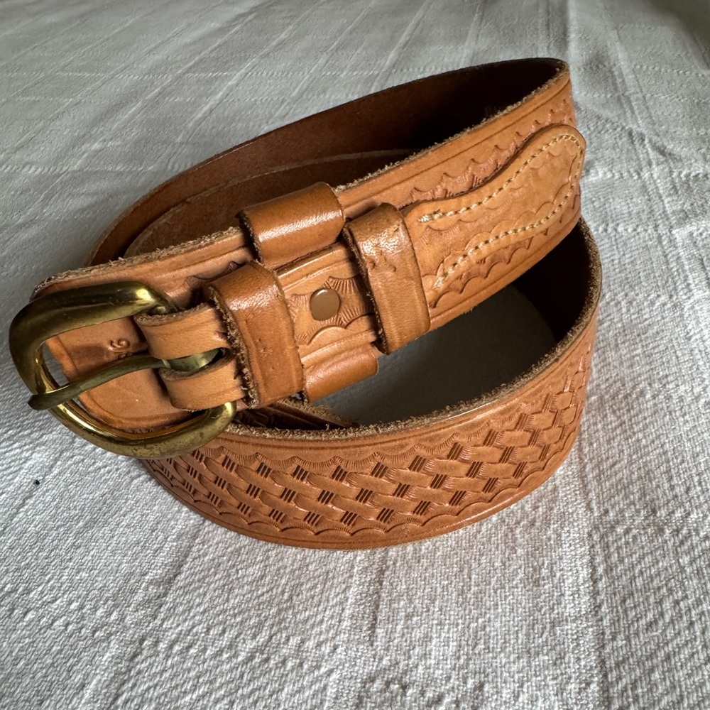 Vintage L. L. Bean Tooled Leather Belt size 36
